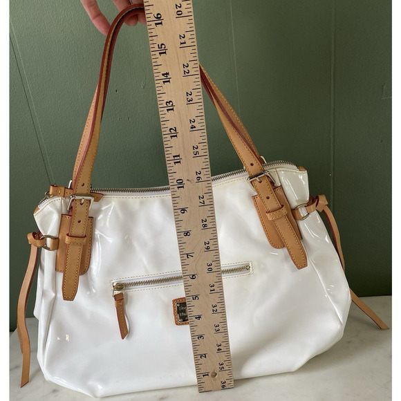 Dooney & Bourke Pocketbook White Patent Leather Large Nina Handbag - Picture 4 of 16